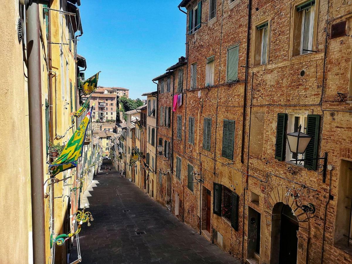 Cozy Apartment In The Heart Of Siena Exterior photo